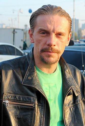 Алексей Шевченков утверждён на одну из главных ролей в новый сериал «В парке Чаир»